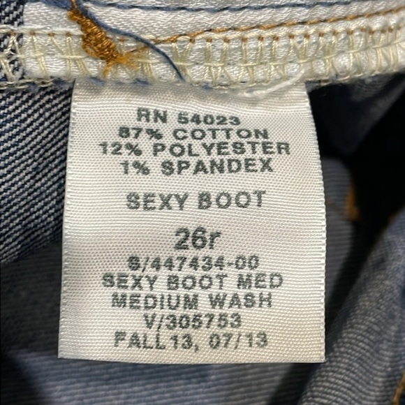 Gap 1969 Sexy Boot Jeans Medium Wash Cropped Frayed Hem Size 26r - Picture 8 of 8